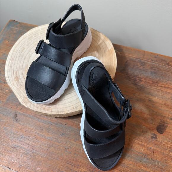 Sketchers Luxe Foam Sport Sandal SZ 7 Black White Hook Loop Beach Vacation - Picture 1 of 9